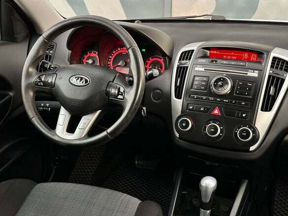 2011 Kia Ceed I Рестайлинг, белый, 660000 рублей - вид 11