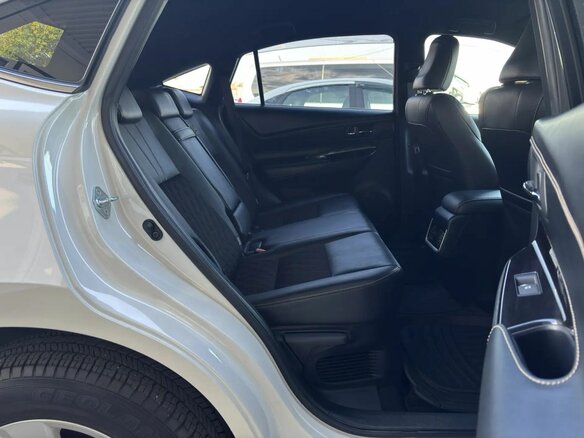 2018 Toyota Harrier III (XU60) Рестайлинг, белый, 2999900 рублей - вид 14
