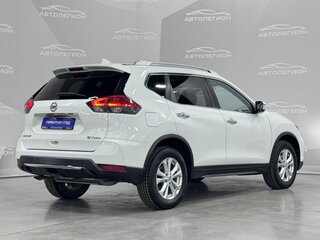 2017 Nissan Rogue II Рестайлинг, белый, 1870000 рублей, вид 5