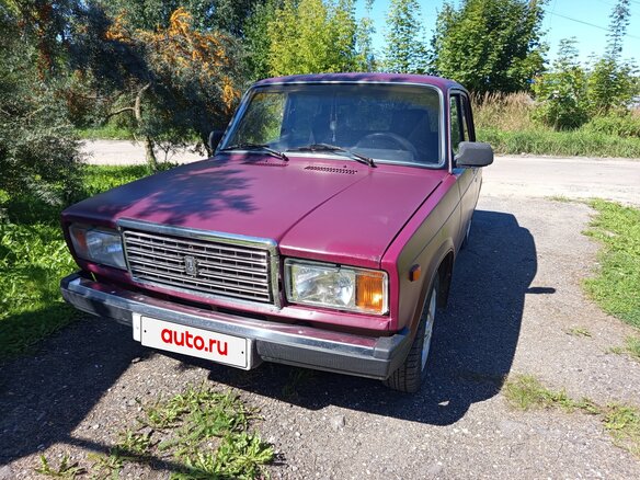 2001 Lada (ВАЗ) 2107, пурпурный, 150000 рублей