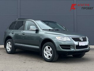 2008 Volkswagen Touareg I Рестайлинг, зелёный, 925000 рублей, вид 3