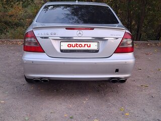 2006 Mercedes-Benz E-Класс 280 III (W211, S211) Рестайлинг, серебристый, 850000 рублей, вид 3
