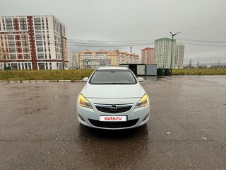 2011 Opel Astra J, белый, 400000 рублей, вид 3
