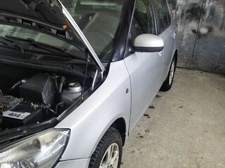 2013 Skoda Fabia II Рестайлинг, серый, 420000 рублей, вид 2