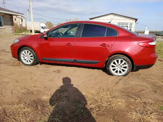 2010 Renault Fluence I, красный, 400000 рублей, вид 1