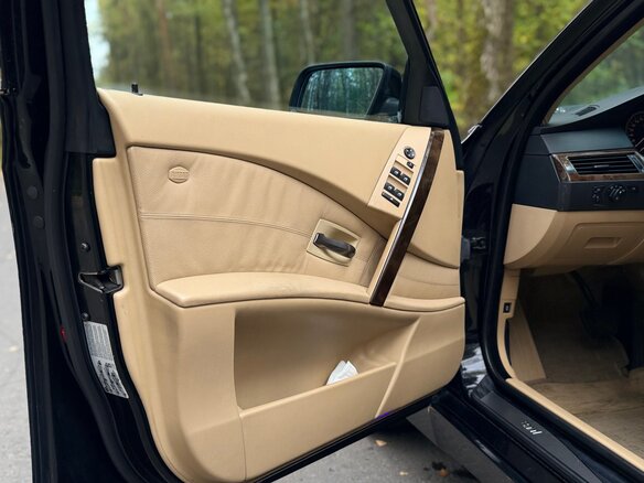 2006 BMW 5 серии 530xi V (E60/E61), чёрный - вид 20