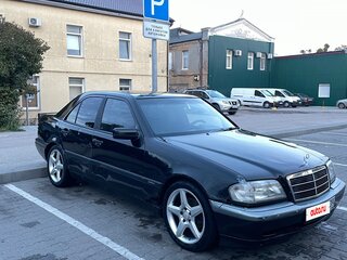 1994 Mercedes-Benz C-Класс 200 I (W202), чёрный, 199999 рублей, вид 3