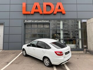 2022 Lada (ВАЗ) Granta I Рестайлинг, белый, 695000 рублей, вид 5