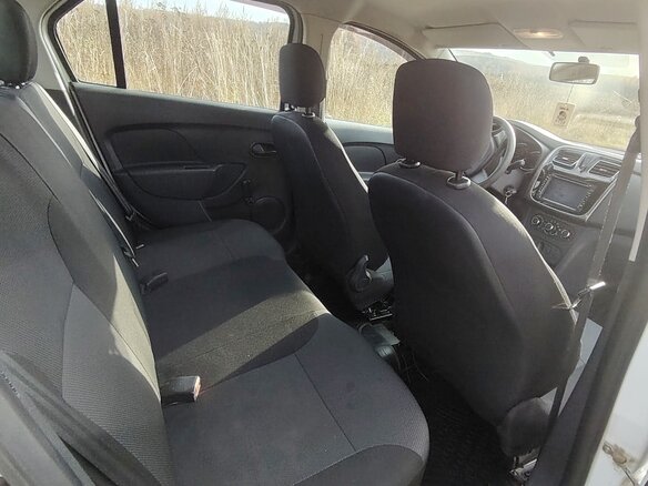 2015 Renault Logan II, белый, 680000 рублей - вид 7