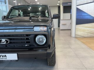 2026 Lada (ВАЗ) Niva Legend I Рестайлинг, серый, 1309000 рублей, вид 3