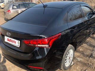 2017 Hyundai Solaris II, чёрный, 990000 рублей, вид 5