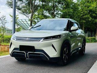 2024 BYD Yuan Up 45.12 kWh, бежевый, 1580000 рублей, вид 3