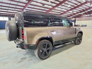 2025 Land Rover Defender 110 II, бежевый, 9900000 рублей, вид 3