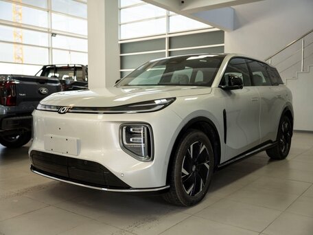 2026 Changan Qiyuan Q07 21.5 kWh, серебристый, 3390000 рублей, вид 3