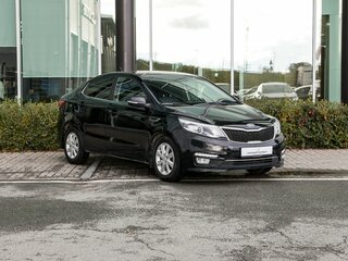 2015 Kia Rio III Рестайлинг, чёрный, 1250000 рублей, вид 5