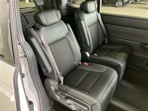 2023 Honda Stepwgn Spada VI, белый, 2118000 рублей - вид 6