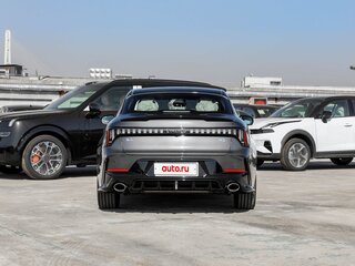 2026 Lynk & Co 03 I Рестайлинг 2, серый, 2807007 рублей, вид 5