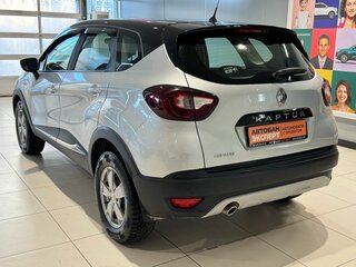 2018 Renault Kaptur I, чёрный, 1299000 рублей, вид 4