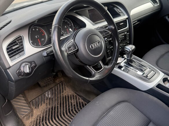 2015 Audi A4 IV (B8) Рестайлинг, чёрный, 1800000 рублей - вид 3