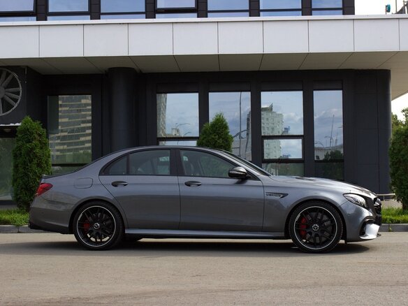 2017 Mercedes-Benz E-Класс AMG 63 AMG S V (W213), серый, 7500000 рублей - вид 5