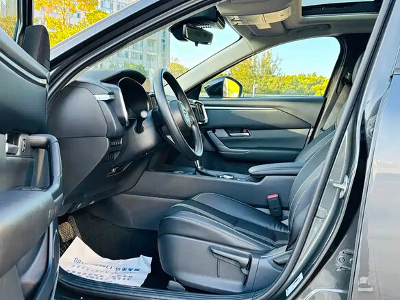 2023 Mazda CX-50, серый, 2200000 рублей - вид 7