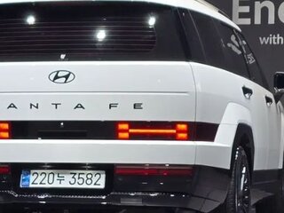 2025 Hyundai Santa Fe V (MX5), белый, 5778903 рублей, вид 4