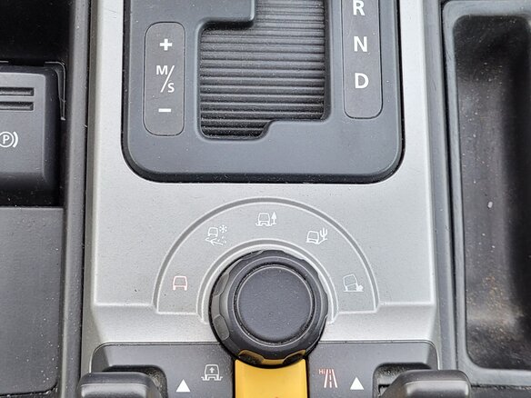 2009 Land Rover Discovery III, синий, 1100000 рублей - вид 20