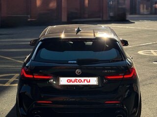 2022 BMW 1 серии M135i xDrive III (F40), чёрный, 4100000 рублей, вид 5