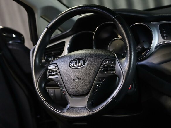 2018 Kia Ceed II Рестайлинг, чёрный, 1299000 рублей - вид 8