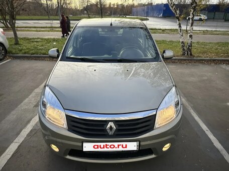 2011 Renault Sandero I, бежевый, 735000 рублей, вид 1