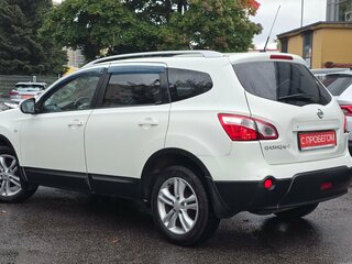 2012 Nissan Qashqai+2 I Рестайлинг, белый, 999000 рублей, вид 4