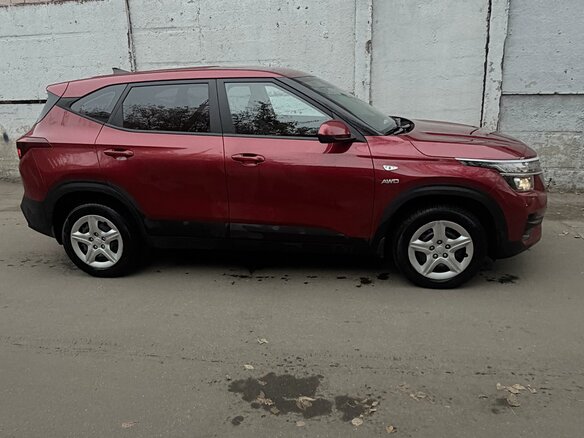2021 Kia Seltos I, красный, 2100000 рублей - вид 10