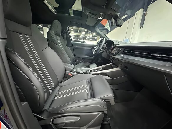 2023 Audi A3 Sportback 35 TFSI IV (8Y), синий, 2199000 рублей - вид 12