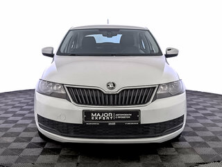 2019 Skoda Rapid I Рестайлинг, белый, 900000 рублей, вид 2