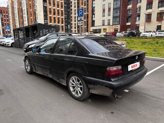 1993 BMW 3 серии 318i III (E36), чёрный, 185000 рублей, вид 5