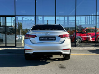 2018 Hyundai Solaris II, серебристый, 1270000 рублей, вид 5