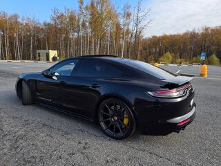 2022 Porsche Panamera Turbo S II Рестайлинг, чёрный, 19199000 рублей, вид 3