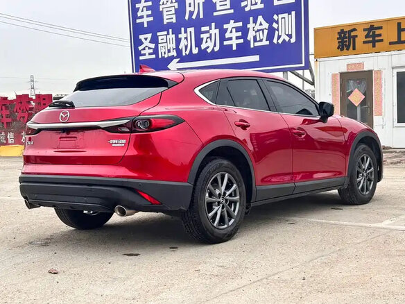 2023 Mazda CX-4 I Рестайлинг, красный, 1780000 рублей - вид 4
