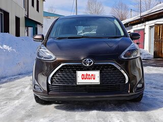 2018 Toyota Sienta II Рестайлинг, коричневый, 1300000 рублей, вид 2