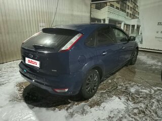 2010 Ford Focus II Рестайлинг, синий, 570000 рублей, вид 4