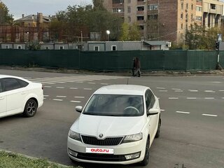 2016 Skoda Rapid I, белый, 1400000 рублей, вид 2