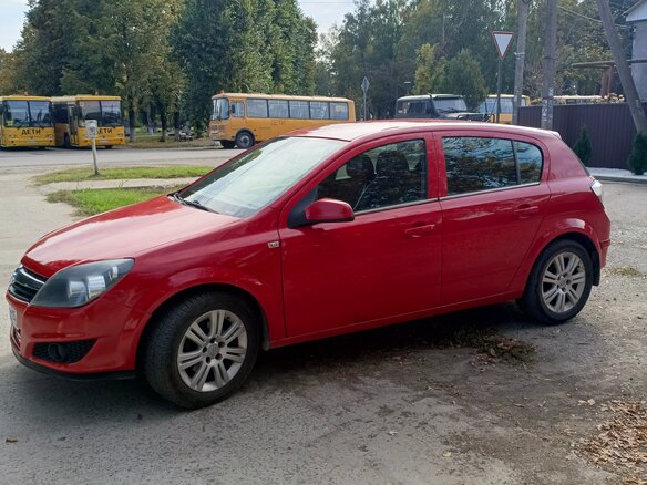 2007 Opel Astra H Рестайлинг, красный, 305000 рублей - вид 6