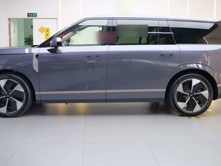 2026 Xpeng GX, серый, 6927033 рублей, вид 4