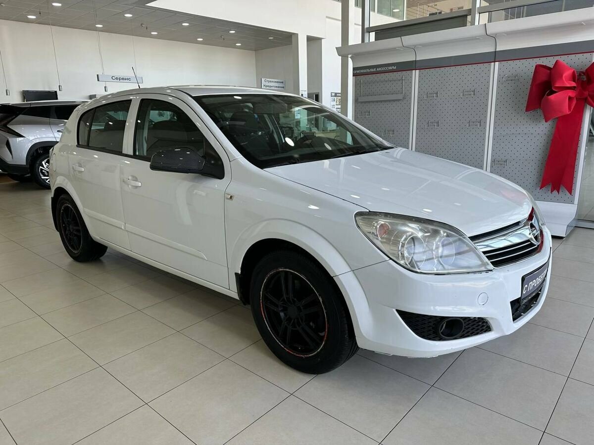 Открыть фотографии: Opel Astra H Рестайлинг