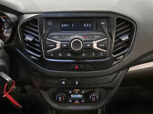2018 Lada (ВАЗ) Vesta SW I, белый, 1029000 рублей - вид 14