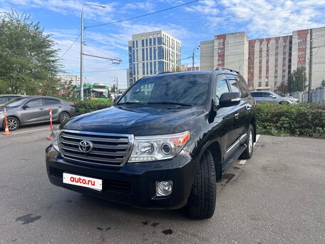 2012 Toyota Land Cruiser 200 Series Рестайлинг 1, чёрный, 4295000 рублей, вид 4