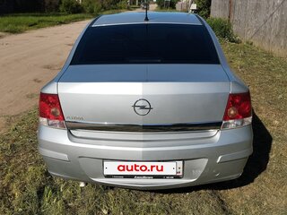 2013 Opel Astra H Рестайлинг, серебристый, 570000 рублей, вид 5