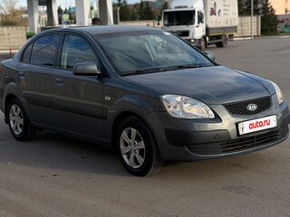 2006 Kia Rio II, серый, 375000 рублей, вид 2