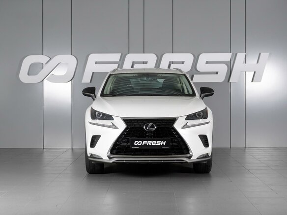 2020 Lexus NX 200 I Рестайлинг, белый - вид 2