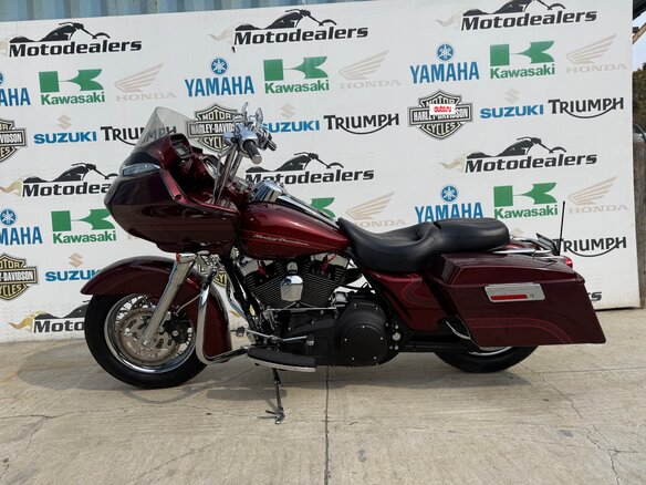 2008 Harley-Davidson Road Glide, красный, 720000 рублей